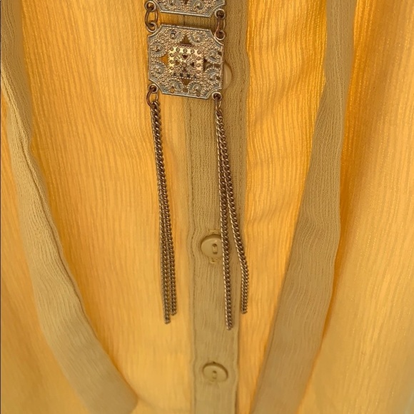 Gold Tone Long‎ 3 Square Tassel Necklace - Picture 4 of 6